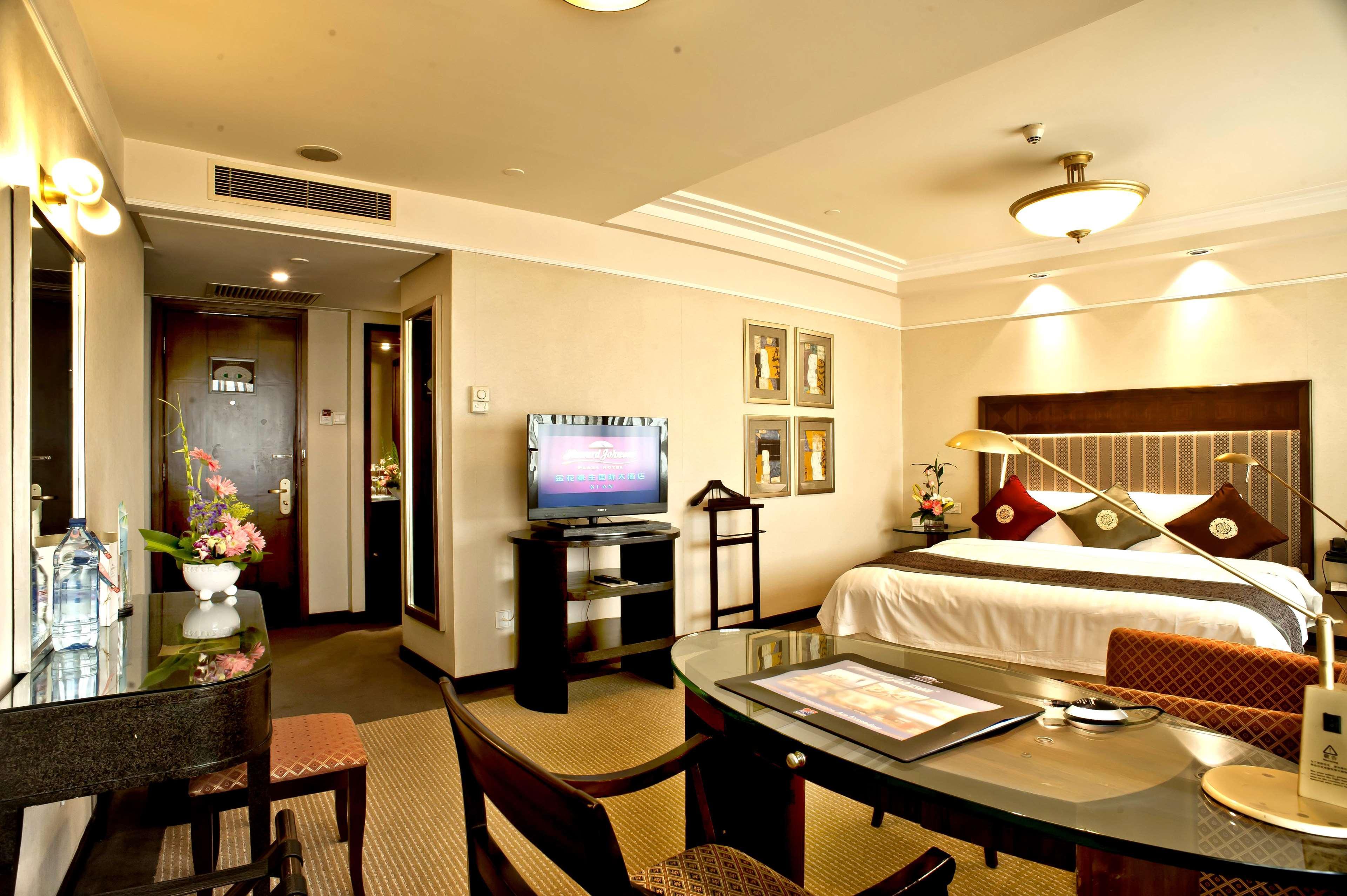 Howard Johnson Ginwa Plaza Hotel Xi'an  Buitenkant foto