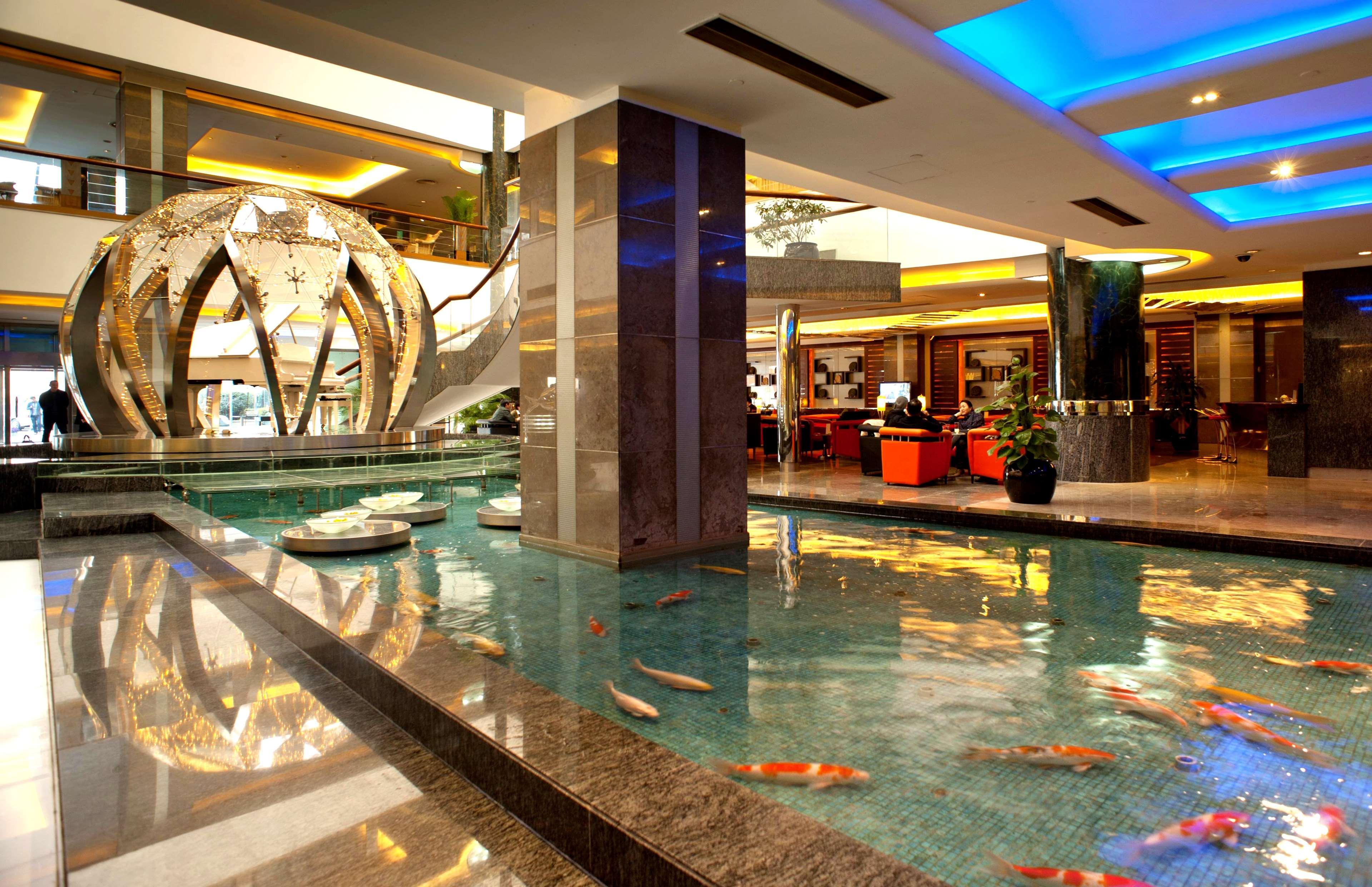 Howard Johnson Ginwa Plaza Hotel Xi'an  Buitenkant foto
