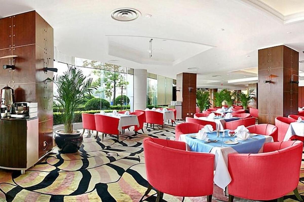 Howard Johnson Ginwa Plaza Hotel Xi'an  Buitenkant foto