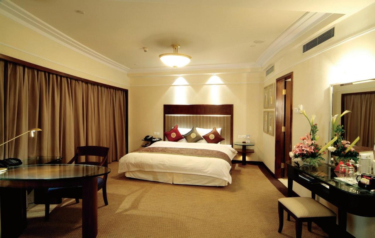 Howard Johnson Ginwa Plaza Hotel Xi'an  Buitenkant foto